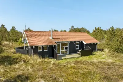 Image de \"Elisenda\" - 1km from the sea by Interhome