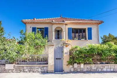 Image de 4 Bedroom Private vacation home in La Garde