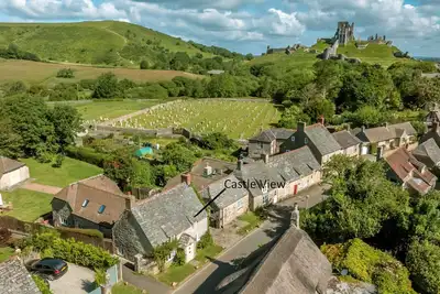 Image de Castle View House, Corfe Castle, Sleeps 9 & baby