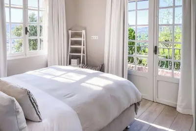 Image de Exclusive apartment with beautiful sea views in Sainte Maxime