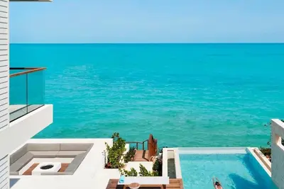 Image de Oceanfront Luxury Villa | Infinity Pool w/ Slide