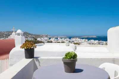 Image de Hibiscus Rosa Mykonos Town Best Location