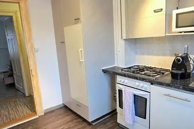 Image de Charming 2-bedroom apartment in vibrant Zürich with WiFi