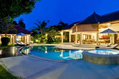 Image de Private Pool Villa in Seminyak - 3 bed • 3 Bath