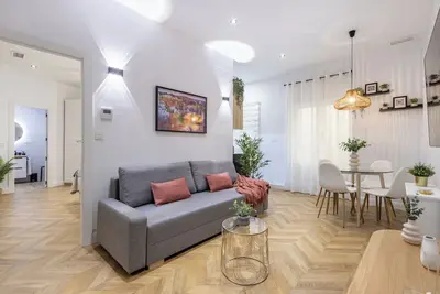 Image de Elvira Elegant Suite: very central next to Cathedral and Albaicin