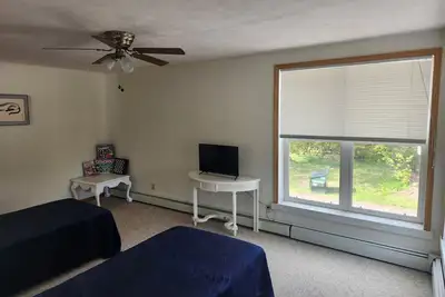 Image de Wp1 Ev Ready Group Option Near Mtu – Perfect Keweenaw Adventure Basecamp!