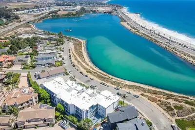 Image de Ocean View 2br 2bth Condo Winter Rental - Carlsbad Tamarack area 4 month Minimum