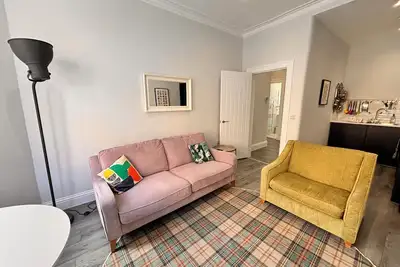 Image de Fresh apartment in heart of Southside of Glasgow