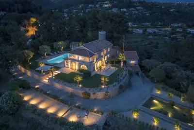 Image de Villa Galet Vue 360 Mer Montagne Et Citadelle Saint Paul De Vence