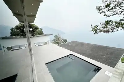 Image de Villa Ruby - Lakefront villa with the best views, modern luxury, and. . . Wow!