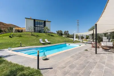 Image de Maison de campagne \"Idem Casa Rural Baza\" avec vue sur la montagne, Wi-Fi et climatisation