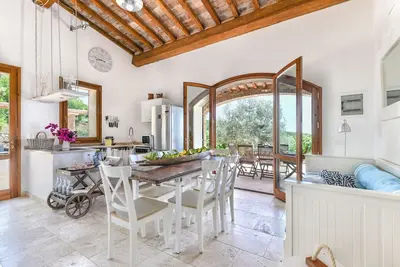 Villa 'Sea and Country' avec vue sur la mer, piscine privée et Wi-Fi