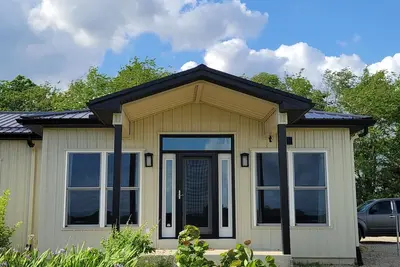 Image de 10 min from downtown Jamesport, Mo