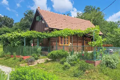 Image de Belle maison à Konjscina avec jacuzzi