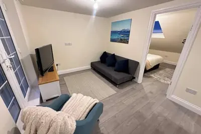 Image de Cosy London Apartment - Elizabeth line + Free Parking