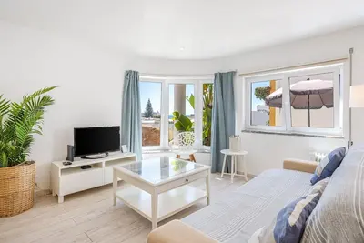 Image de Beach Retreat Steps from the Ocean in Praia da Luz