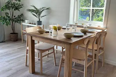 Image de Lakeview spacious family home