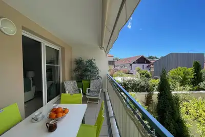Image de Charmant T3 au Centre d'Arcachon - 70 m², Terrasse, Proche Plages et Commerces, Wifi