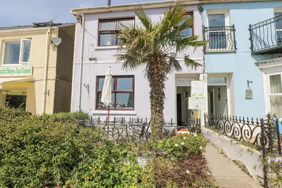Image de Craig Y Don, pet friendly, with hot tub in Llansteffan