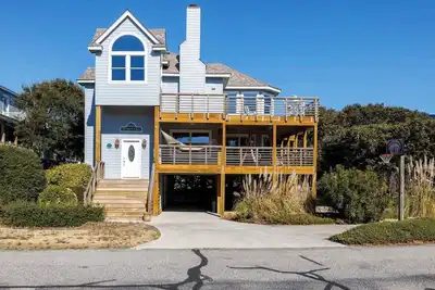 Image de Downtown Duck! Resort Perks, Ocean Views & Hot Tub