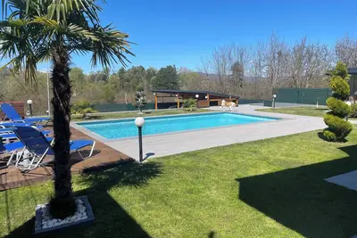 Image de the best place for accommodation, enjoyment, peace and quiet and silence.