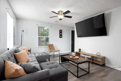 Image de Comfortable 2 Bedroom Ft Moore Retreat that's less than 5 min from Starbucks \n