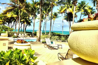 Image de Fabulous Oceanfront Penthouse Villa- Live The Dream! !