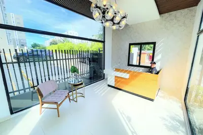 Image de Elegant and luxurious modern apartment, designed to offer a magic experience.