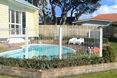 Image de Pool and Playground Paradise