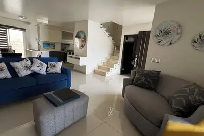 Image de Beautiful New Casa Blanca! \nFamily and friends will enjoy a lovely stay