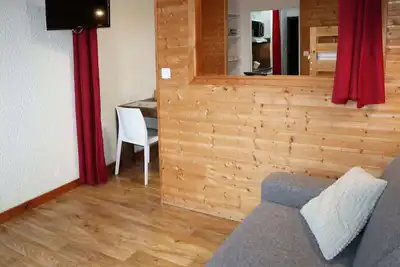Image de Studio cosy 4 pers, Les Orres 1650, skis aux pieds