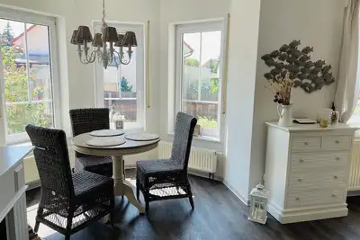 Image de Ferienhaus Seenah. 5 Min zum Hainer See - Eigene Fewo - Ideal für 4 Personen -