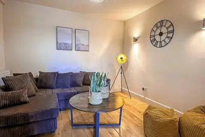 Image de Bright & Spacious Split Level Apartment in Kennington