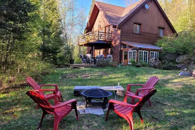 Image de Riverside Modern Rustic 3 bds Chalet in Tremblant