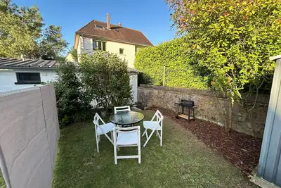 Image de Petite maison proche musée Mémorial, proche Beauregard