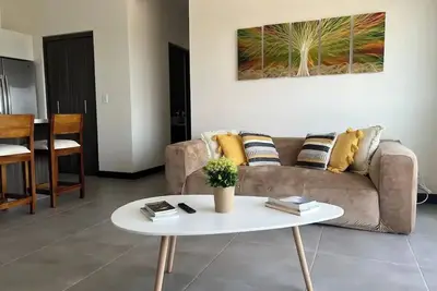 Image de Airport Condo Traveler's Haven! \n\n