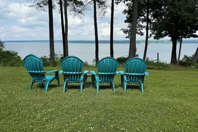 Image de Private Breathtaking Lake House on Cayuga lake near wineries and parks