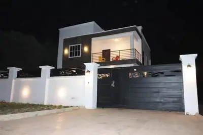 Image de Hidden gem - Exquisite 3-bedroom house\n\n
