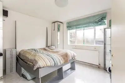 Image de Central one bedroom flat. Contact Me Before Booking To Check Availability