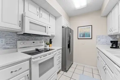 Image de 2 Bdrm, 2bath Condo on the course! Branson near attractions in Pointe Reale