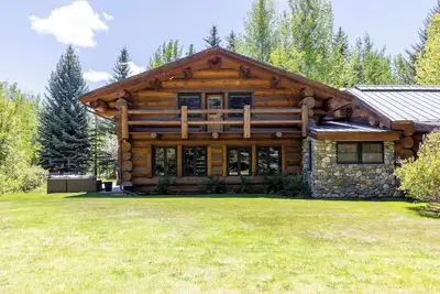 The Luxury Cabin at Comfort Circle