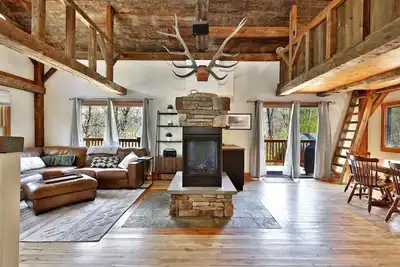 Image de Wobbly Cabin: 2br/1. 5 Bath Charming Killington Retreat Close to Everything