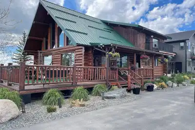 Image de Adorable Cabin with amazing views!