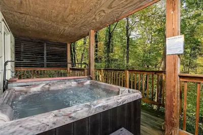 Image de North Ridge Place - Fireplace, hot tub, and games!