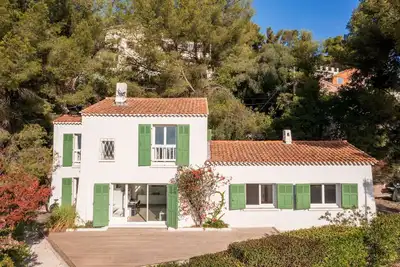 Image de Villa climatisée pour 8 pers, vue mer proche plage de L'Almanarre, Hyères
