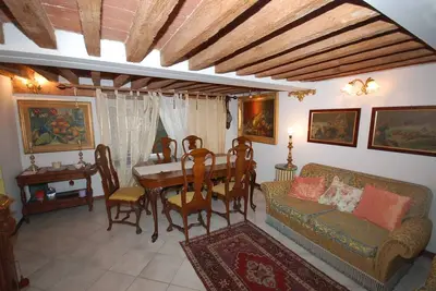 Image de Appartement à Lucca près des remparts