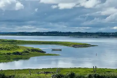 Image de Your Coastal Paradise Awaits