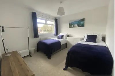 Image de Three bedroom modern house