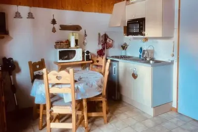 Image de Forsythia Fa18 Family 1& Nature 4 Pers.