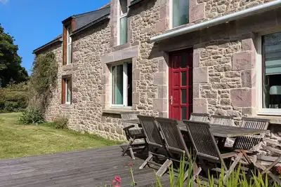 Image de Maison Familiale en grès rose à Plévenon Cap Fréhel
